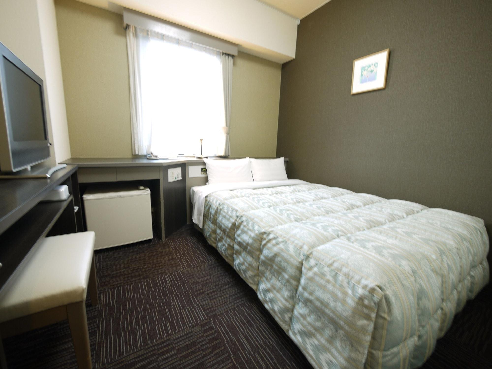 Hotel Route-Inn Toyama Ekimae Dış mekan fotoğraf