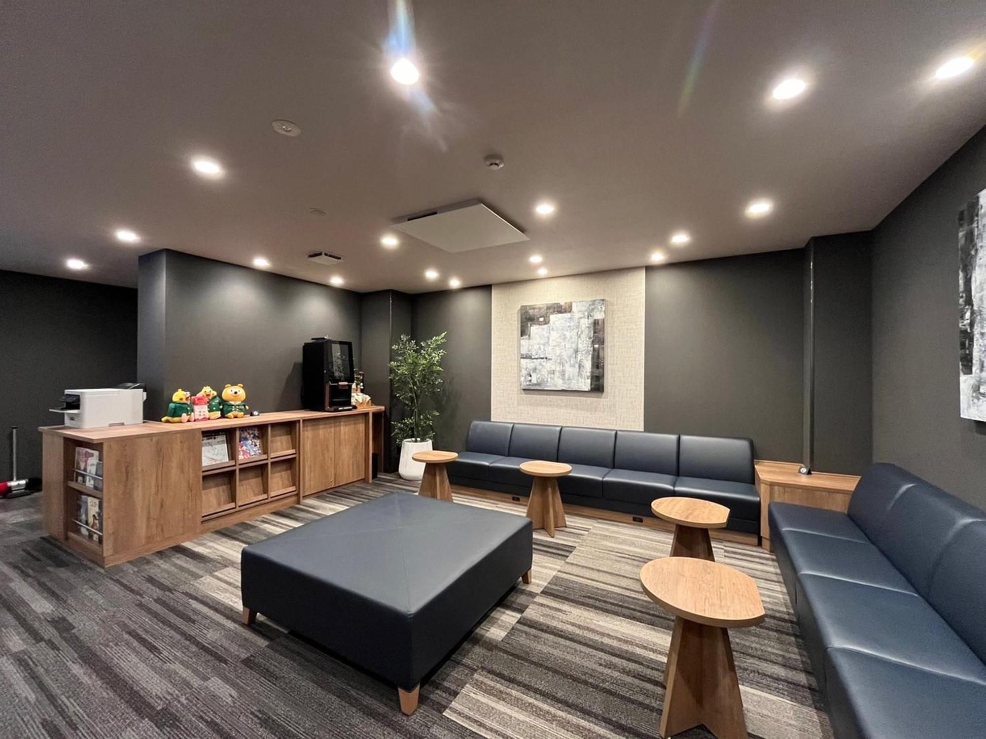 Hotel Route-Inn Toyama Ekimae Dış mekan fotoğraf