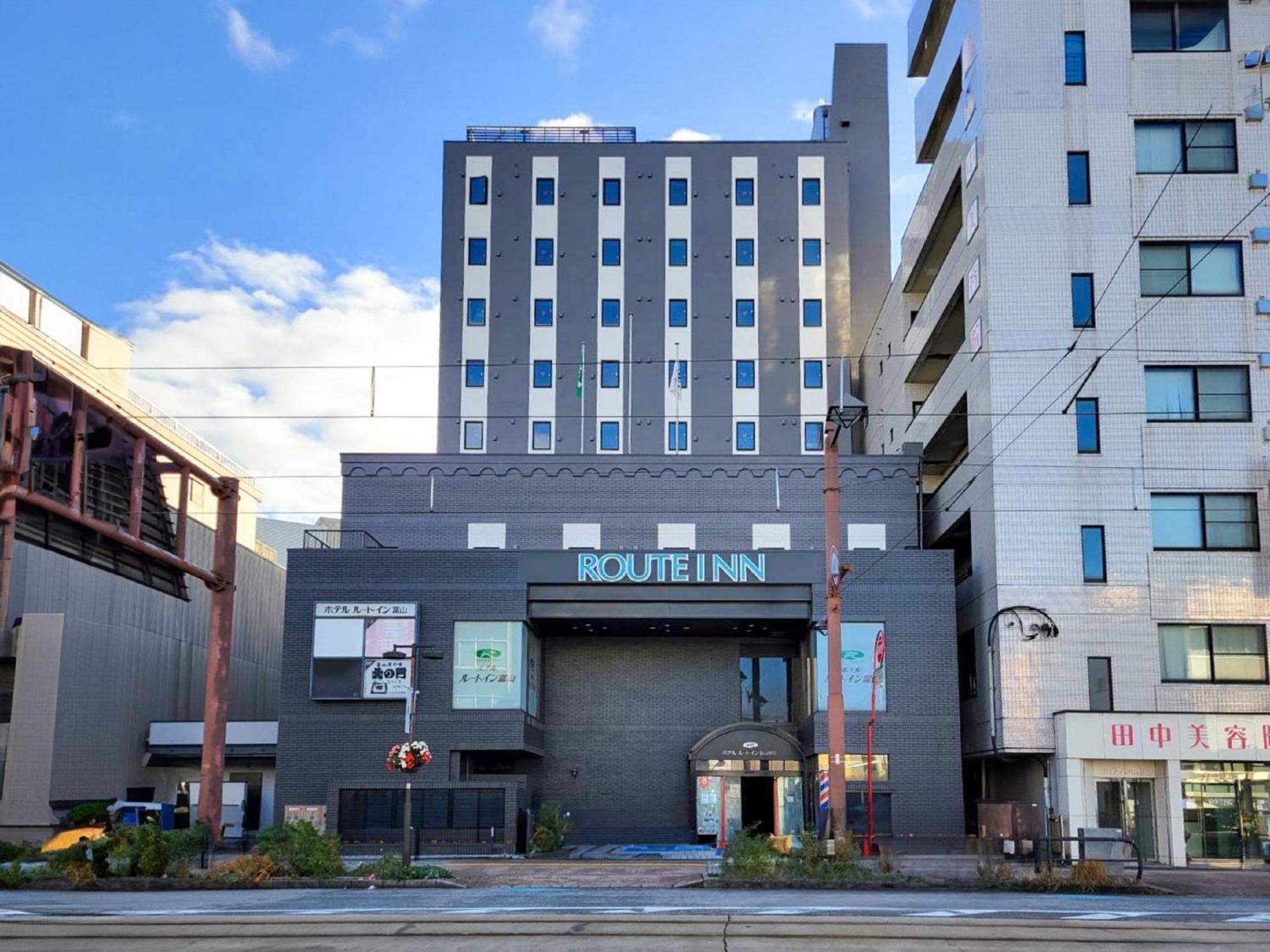 Hotel Route-Inn Toyama Ekimae Dış mekan fotoğraf
