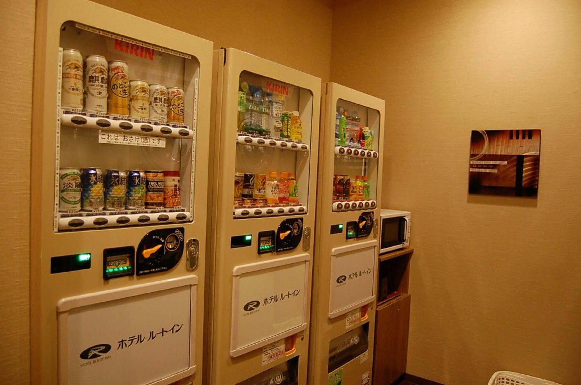 Hotel Route-Inn Toyama Ekimae Dış mekan fotoğraf